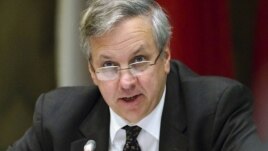 Kelly, palët në Shqipëri të punojnë sëbashku