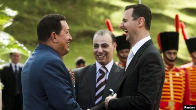 El presidente de Venezuela, Hugo Chávez, y su homólogo sirio, Bashar al-Assad, se han reunido en numerosas ocasiones en los últimos años. Venezuela ha sido un relevante aliado para el país árabe en sus últimos movimientos. 
