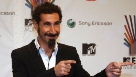 «System of a Down» ռոք խմբի մենակատար Սերժ Թանկյան (արխիվային լուսանկար)