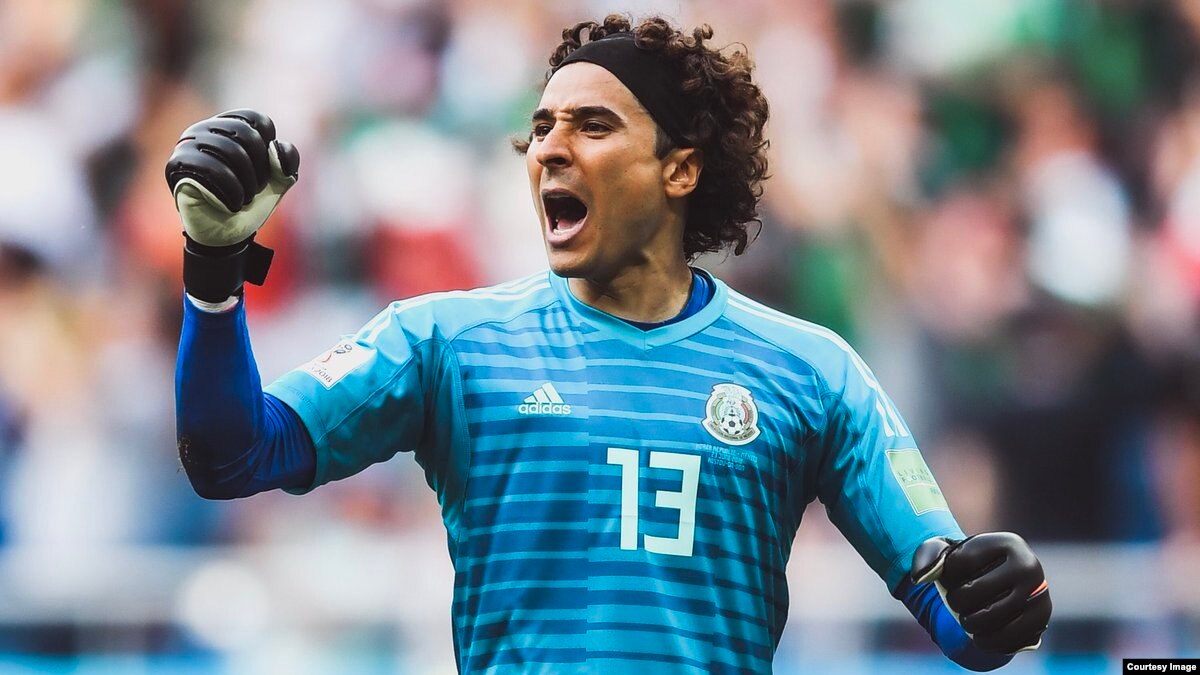 Fotos de memo ochoa en francia 95 Fotos de memo ochoa en francia 2