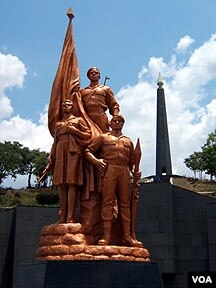 Isiqalisile Futhi Ingxoxompikiswano Phezu Kwababekwa eNational Heroes Acre
