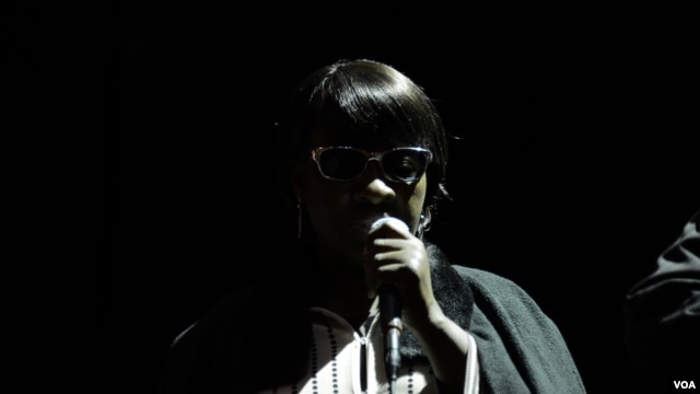 Mariam, from the duet Amadou and Mariam, sings before a Washington concert