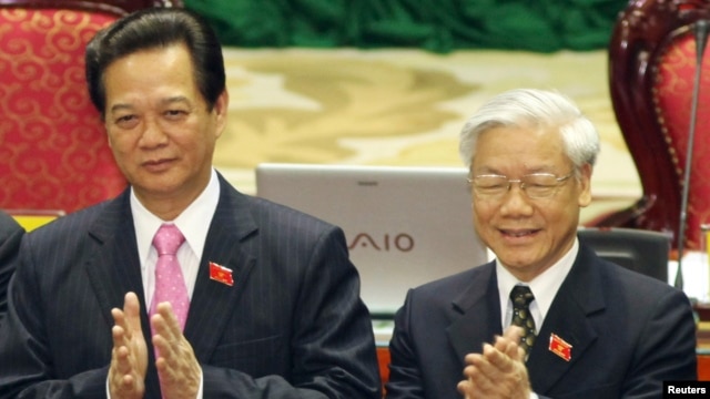 Cuộc đua giành chức tổng bí thư giữa ông Nguyễn Tấn Dũng và Nguyễn Phú Trọng được coi là sẽ 'gay cấn đến phút chót'.