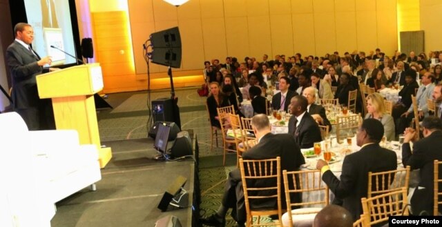 Rais wa Tanzania Kikwete akizungumza kwenye jopo juu ya kupambana na umaskini uloandaliwa na USAID