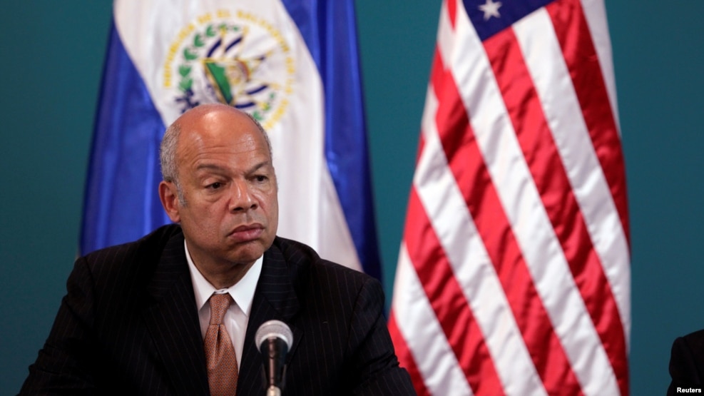 El secretario de Seguridad Nacional, Jeh Johnson, dijo estar muy impresionado con el trabajo que está realizando el Gobierno de El Salvador para atender a los deportados.