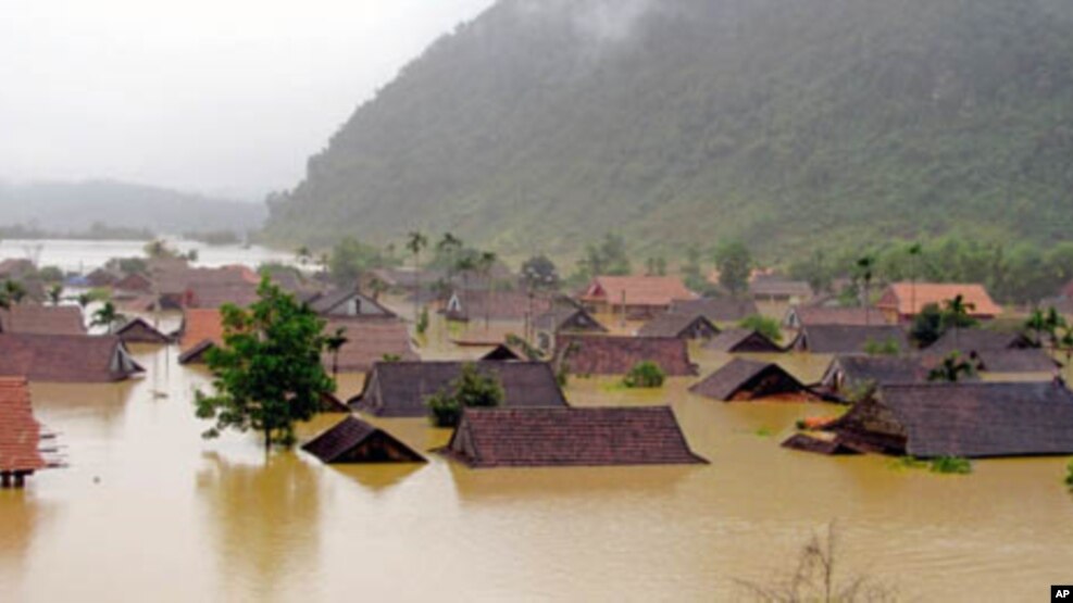 Tỉnh Quảng Bình từng chịu cảnh ngập lụt nghiêm trọng 5 năm trước. (Ảnh tư liệu).