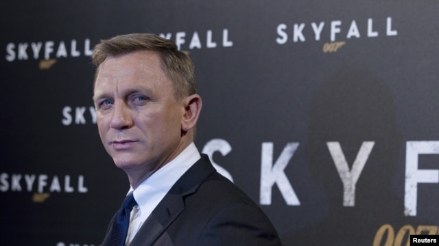 “Skyfall” es considerada como la “mejor película de acción” de 2012, regresando con la saga del espionaje internacional.