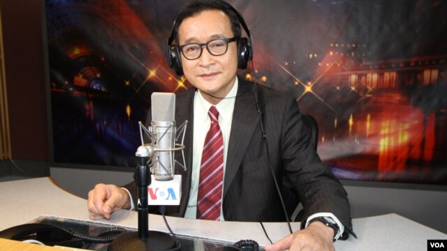 President of the opposition Cambodia National Rescue Party, Sam Rainsy, is in VOA studio in Washington as a guest for special Hello VOA on Wednesday February 4, 2016. (Soeung Sophat/VOA Khmer)