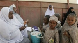 Hoton masu aikin yin allurar cutar shan inna su na shirin fara yiwa yara rigakafi a Kano, Najeriya 