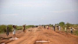 South Sudan Warring Factions Ink Truce as Fighting Rages
