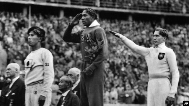 Jesse Owens en los juegos de Berlín.