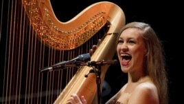 Joanna Newsom during a concert last year