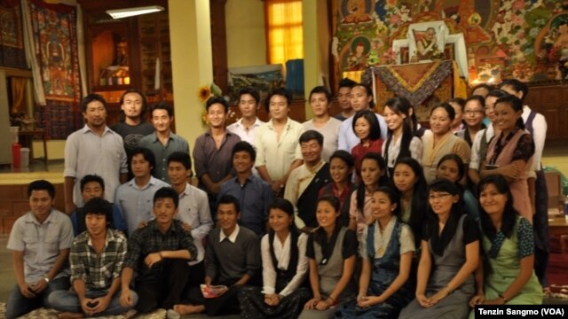 Sarah students and teachers with Tibetan Prime Minister Lobsang Sangay