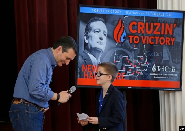 Republican presidential candidate Senator Ted Cruz laughs after a question from a 9-year-old boy during a town hall-style campaign event in Peterborough, New Hampshire, Feb. 7, 2016.