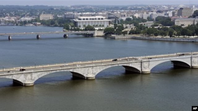 Sungai Potomac yang mempercantik ibukota Amerika, Washington DC, ternyata semakin tercemar.