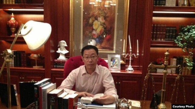 重庆律师游飞翥(来自游飞翥微博)