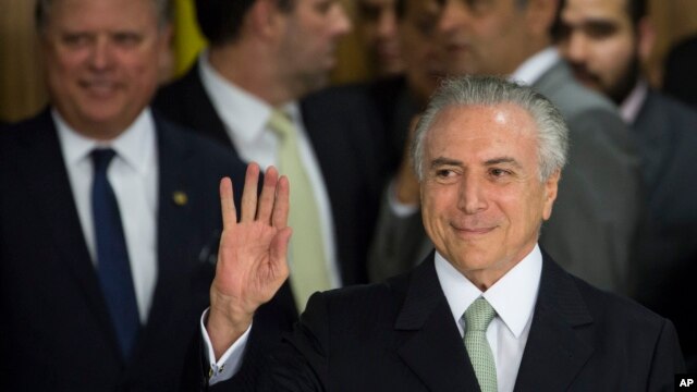 Tổng thống lâm thời Michel Temer tại Dinh tổng thống ở Brasilia, Brazil, ngày 12/5/2016.