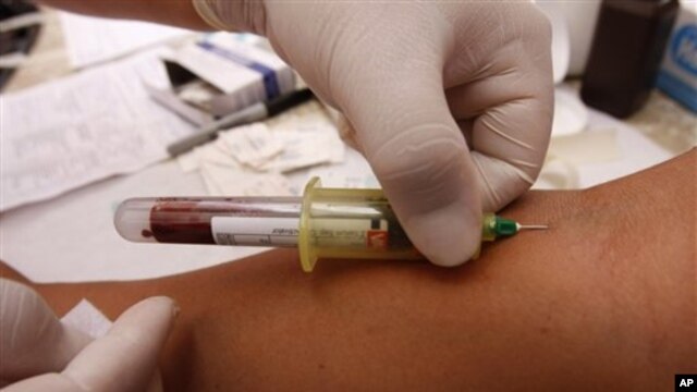 Tes HIV akan diadakan di lokasi-lokasi yang terdapat perilaku berisiko, diantaranya terhadap pekerja seks maupun pelanggannya. (Foto: Dok). 