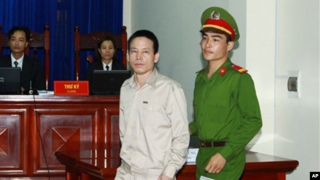 Viện Kiểm Sát Nhân dân đề nghị mức án từ 5-6 năm tù giam đối với ông Đoàn Văn Vươn.