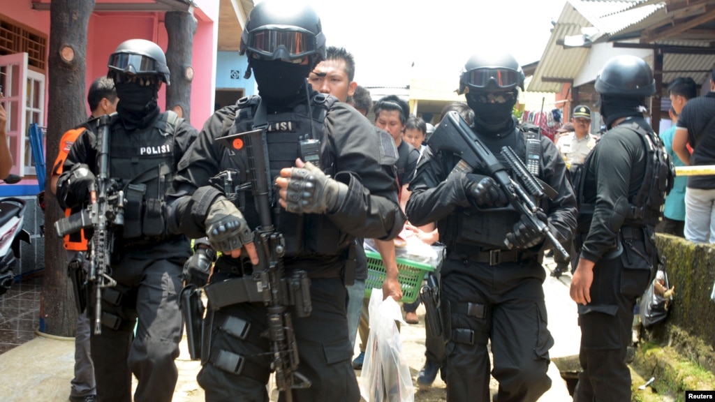 Indonesian Police Arrest Nine Alleged Terrorists