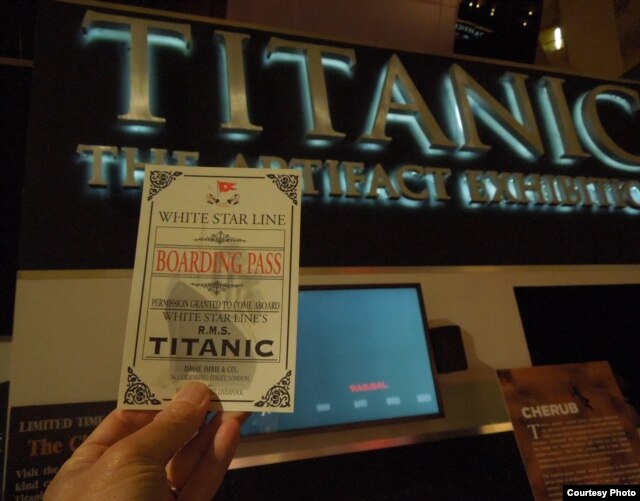 Triển lãm di vật từ con tàu Titanic (ảnh Bùi Văn Phú)