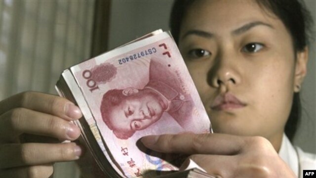 Ðồng Nguyên tăng giá có lợi cho người dân Trung Quốc?