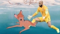 Tim Howard saves.