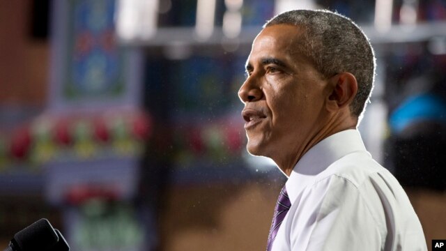 Các dân biểu Cộng hòa nói Tổng thống Obama vi phạm hiến pháp vào năm 2013 bằng cách thay đổi luật bảo hiểm sức khoẻ mà không được sự chấp thuận của Quốc hội.
