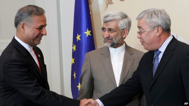 Saeed Jalili, sakataren kungiyar tsaron Iran, tare da ministan harkokin wajen Kazakhstan, Yerlan Idrisov, Feb. 26, 2013
