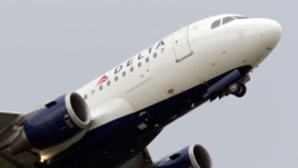 Ndalen fluturimet drejt Tel Avivit