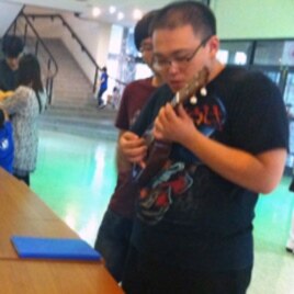 Sound, Size of Ukulele Strikes Right Chord in Asia
