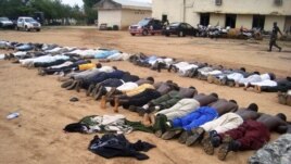 Des membres de Boko Haram suite a leur arrestation à Bauchi, juillet 2009.