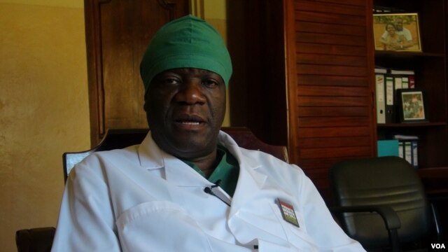 Denis Mukwege, gynécologue congolais, dans son bureau de Panzi, le 6 février 2013,PINAULT/VOA