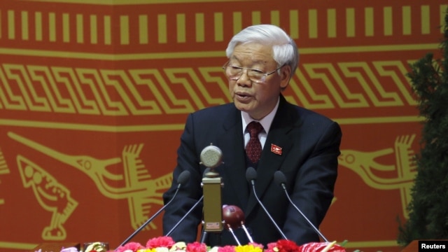 Ông Nguyễn Phú Trọng, Tổng Bí thư Đảng Cộng sản Việt Nam, đọc diễn văn trong lễ khai mạc Đại hội đảng 12 tại Hà Nội, ngày 21/1/2016.