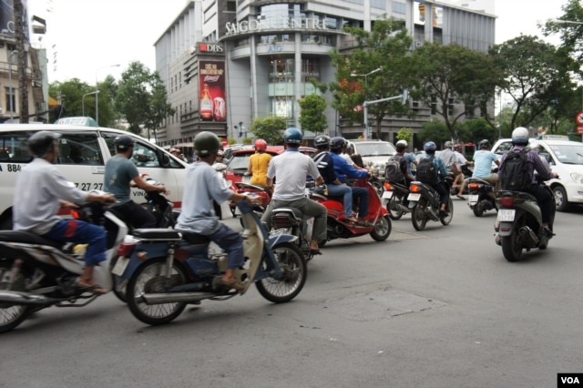 Xe máy chiếm 80% số lượng xe tại Thành phố HCM.