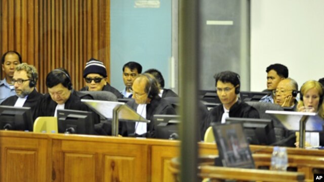 Khmer Rouge leader Noun Chea remains in the hospital, and the UN-backed Khmer Rouge tribunal has announced no more hearings for this week.