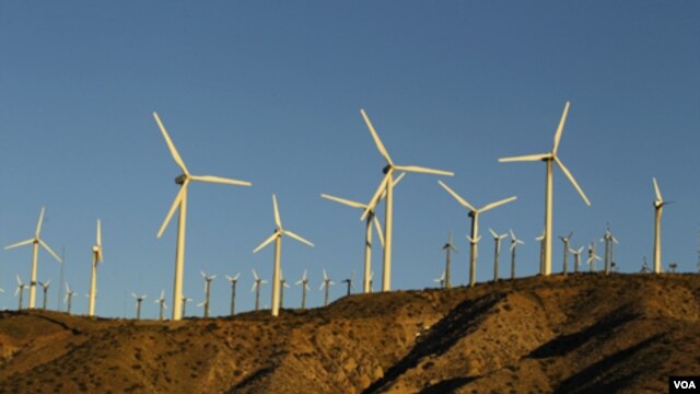 Los cortes de energía eléctrica y el funcionamiento del servicio en horarios determinados son una de las principales quejas de los venezolanos.
