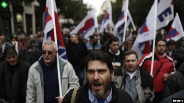 En Grecia, la crisis social y la pobreza alcanzan niveles récord. 