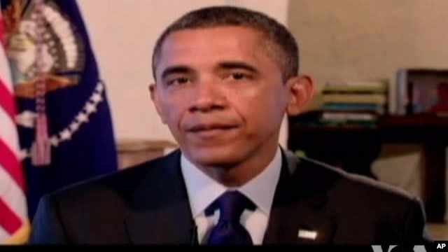 Pidato mingguan Presiden Obama hari Sabtu (5/1)  memuji kesepakatan jurang fiskal oleh Kongres AS pekan ini.