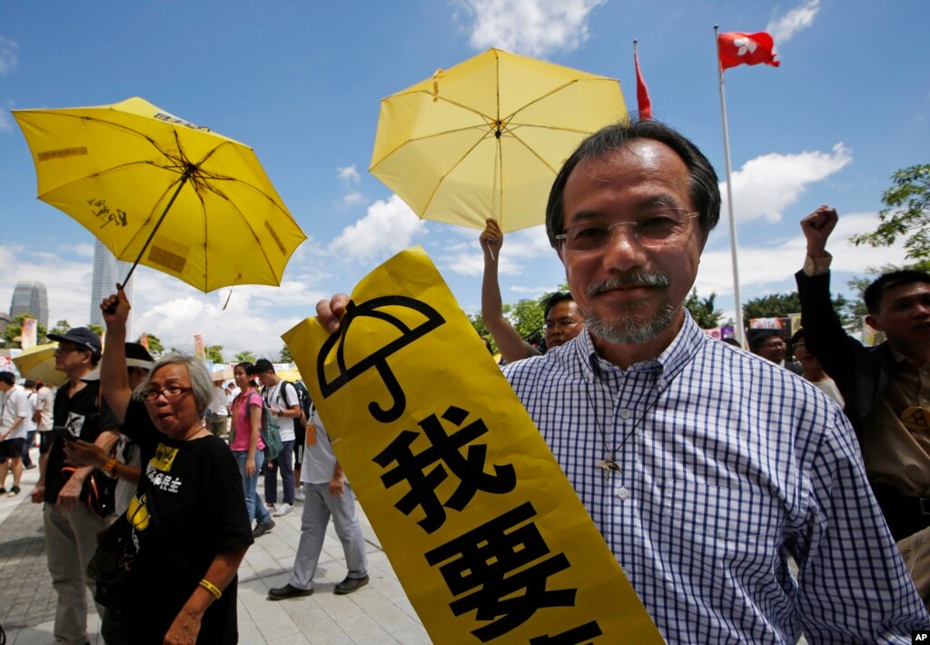 Debate Begins Over Hong Kong's Electoral Reform