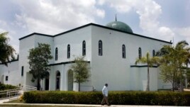 Florida, 1 person arrestohet për vandalizim të një xhamie