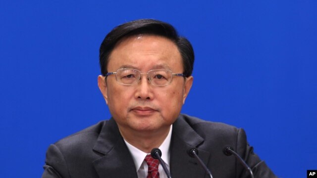 2013年3月9日中国外交部长杨洁篪是在人民大会堂的记者会上