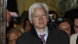 Julian Assange se terre à l'ambassade d'Equateur à Londres