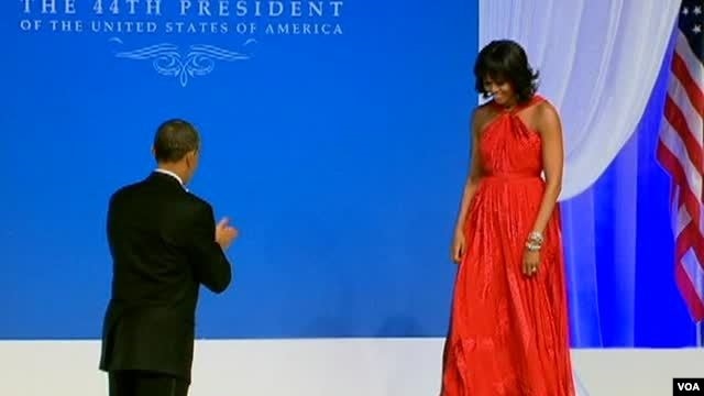 Mišel Obama u haljini Džejsona Vua