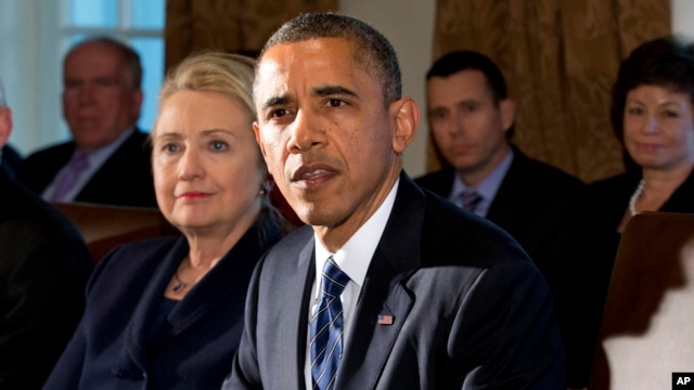 Tổng thống Hoa Kỳ Barack Obama và cựu Bộ trưởng Ngoại giao Hillary Clinton