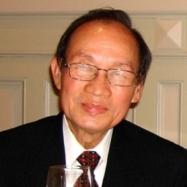 Ông Lê Văn