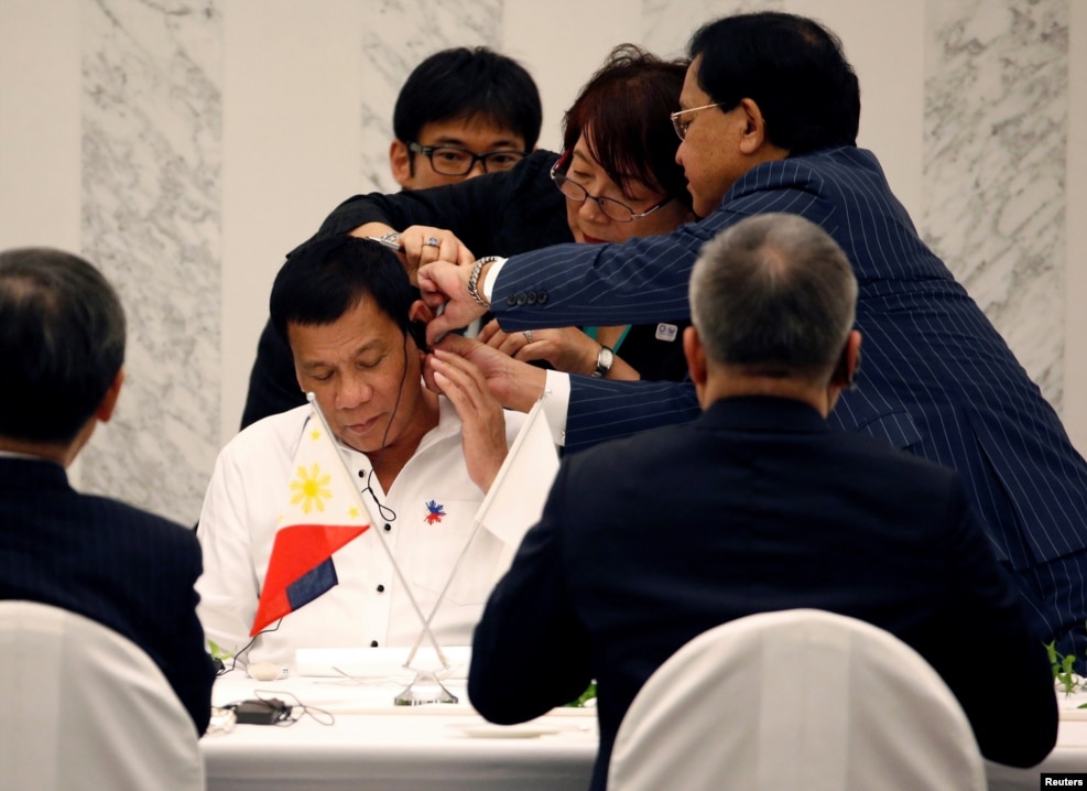 Yaponiya - Filippin prezidenti Rodriho Duterte Tokioda biznes liderləri görüşür  