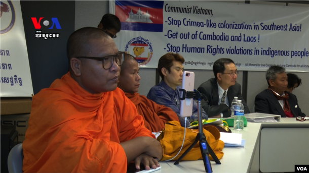 Participants listened to guest speakers at the 25th Anniversary of Paris Peace Accords Conference, at George Mason University in Virginia, October 21, 2016.