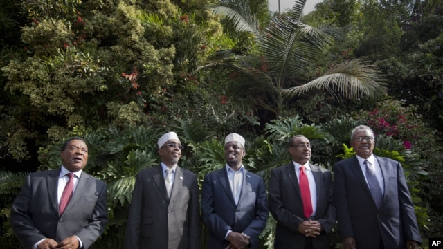 Left to right: UN Special Representative for Somalia Mahiga, Somali Parliament Speaker Aden, Somali President Ahmed, Somali PM Ali, Puntland President Farole in Nairobi, Kenya, June 22, 2012.
