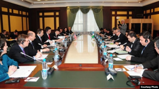 2011-yildagi maslahat kengashi, Toshkent